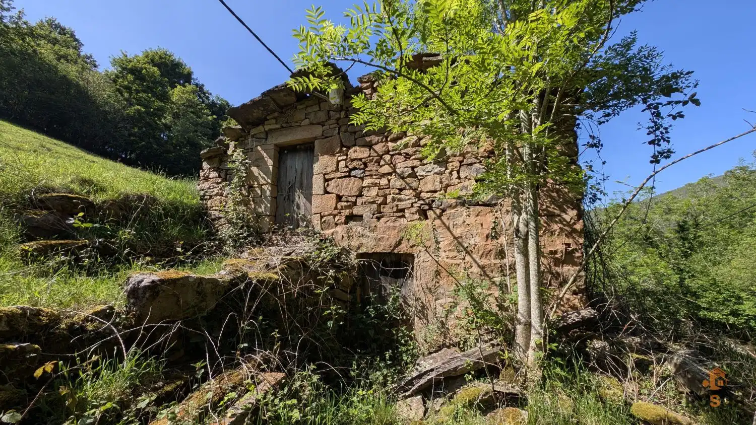 Casa rústica en venta en ALAR 2524