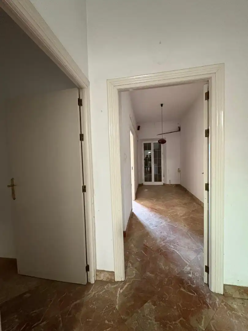 Casa adosada en venta en Carmona con Terraza y Balcón