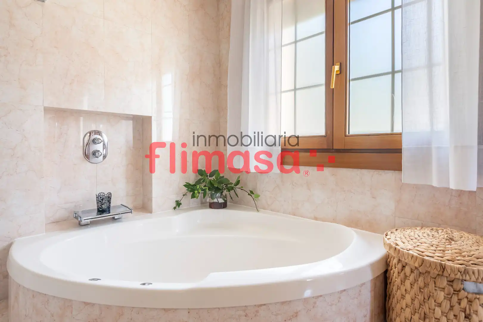 Baño de Casa o chalet en venta en Villaviciosa de Odón con Aire acondicionado, Calefacción y Jardín privado