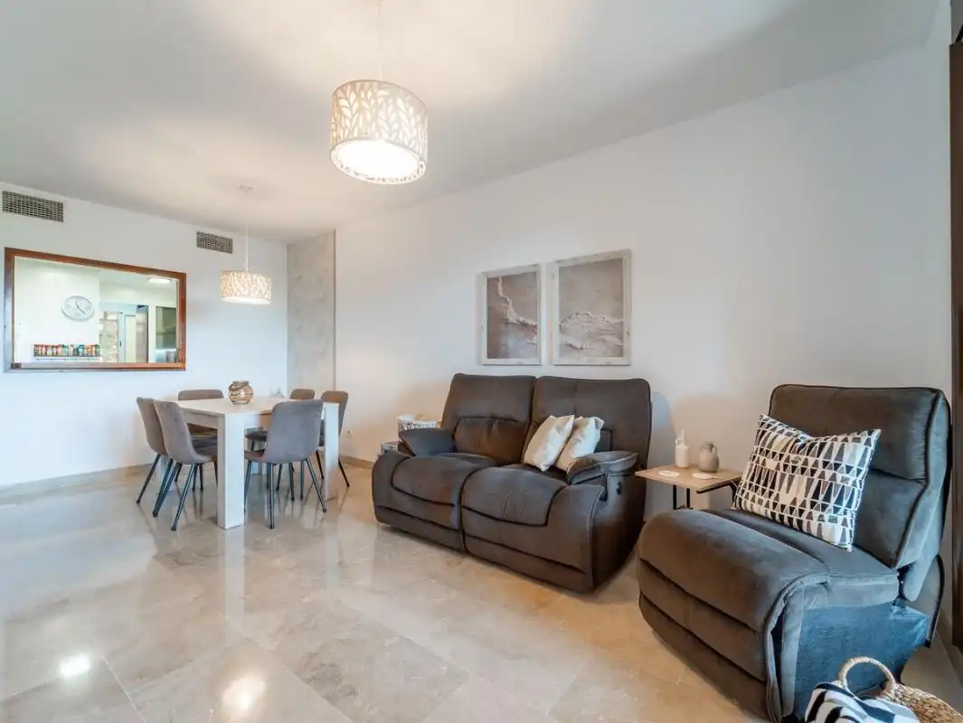 Vivienda con terraza en venta en Duquesa Village, imagen 13