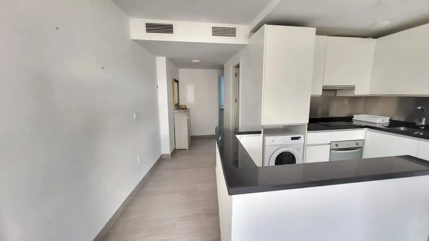 Cocina de Apartamento en venta en Rincón de la Victoria con Aire acondicionado, Trastero y Amueblado