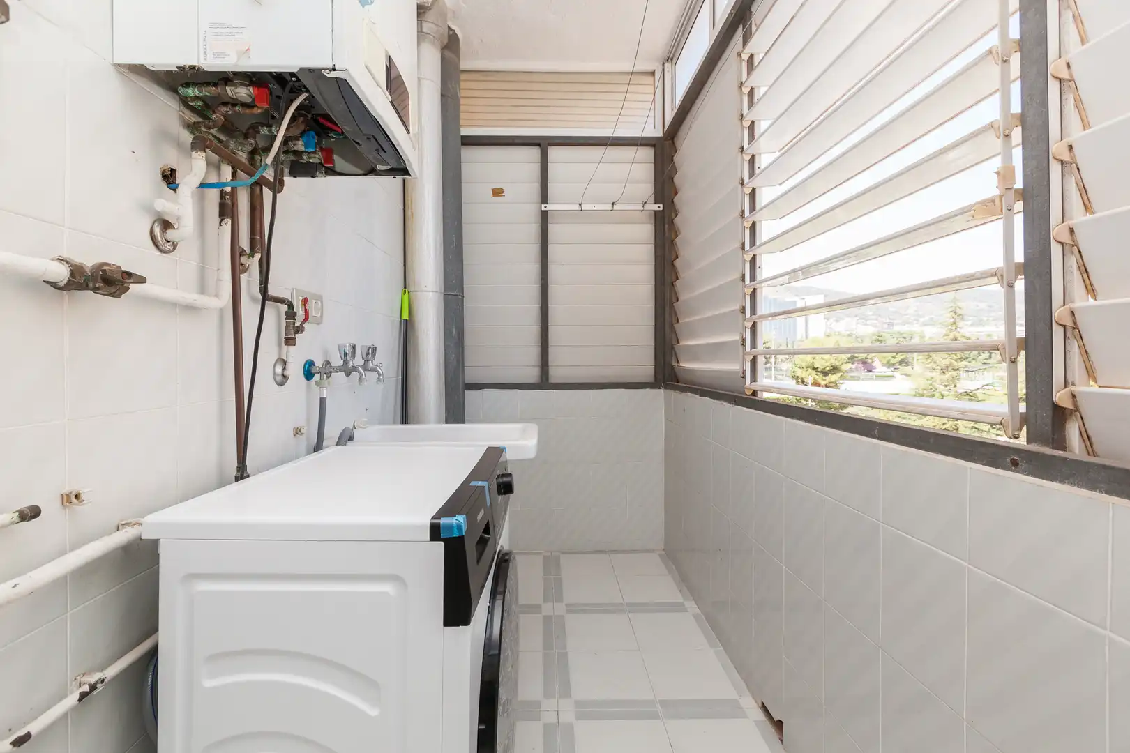 Wohnung zur Miete in Calle del Pisuerga, La Maternitat i Sant Ramon