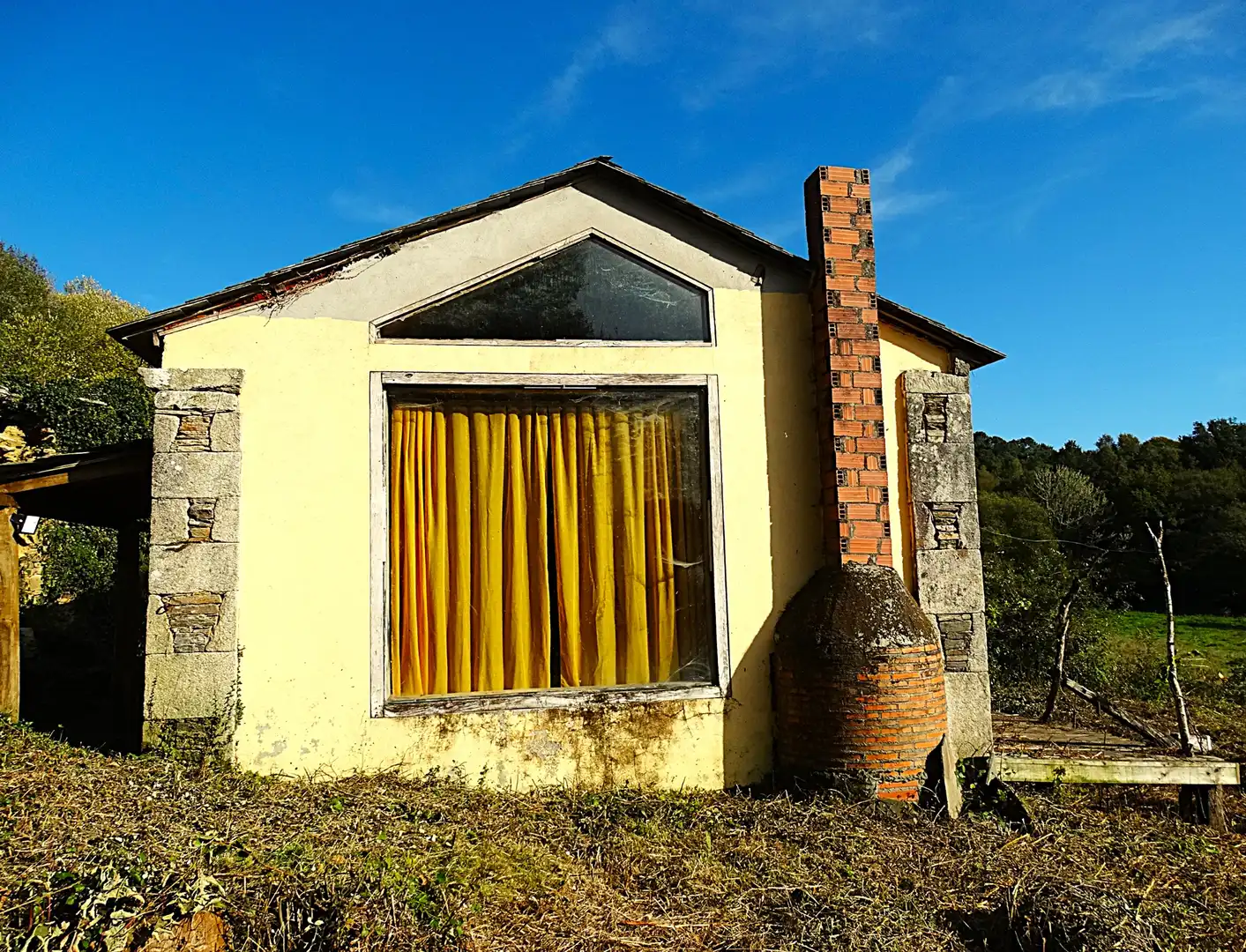 Außenansicht von Country house zum Verkauf in Vilalba mit Heizung