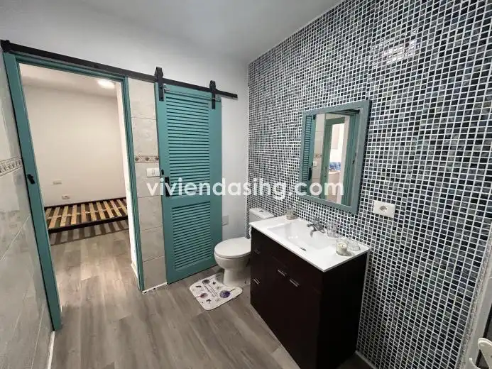 Baño de Planta baja de alquiler en Los Realejos con Terraza y Amueblado