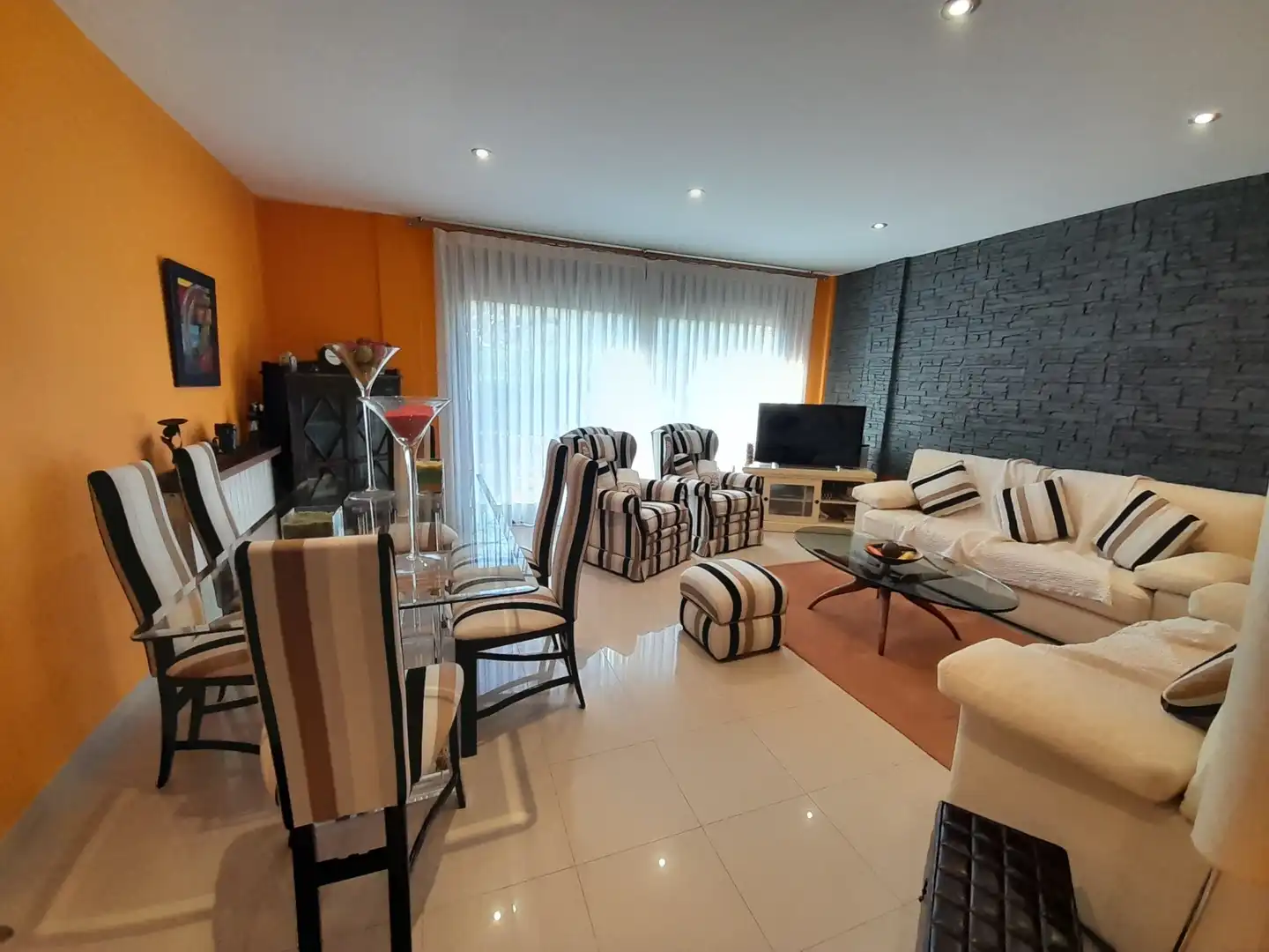 Living room of Detached homes for sale in Olot  with Heating, Terrace and Furnished