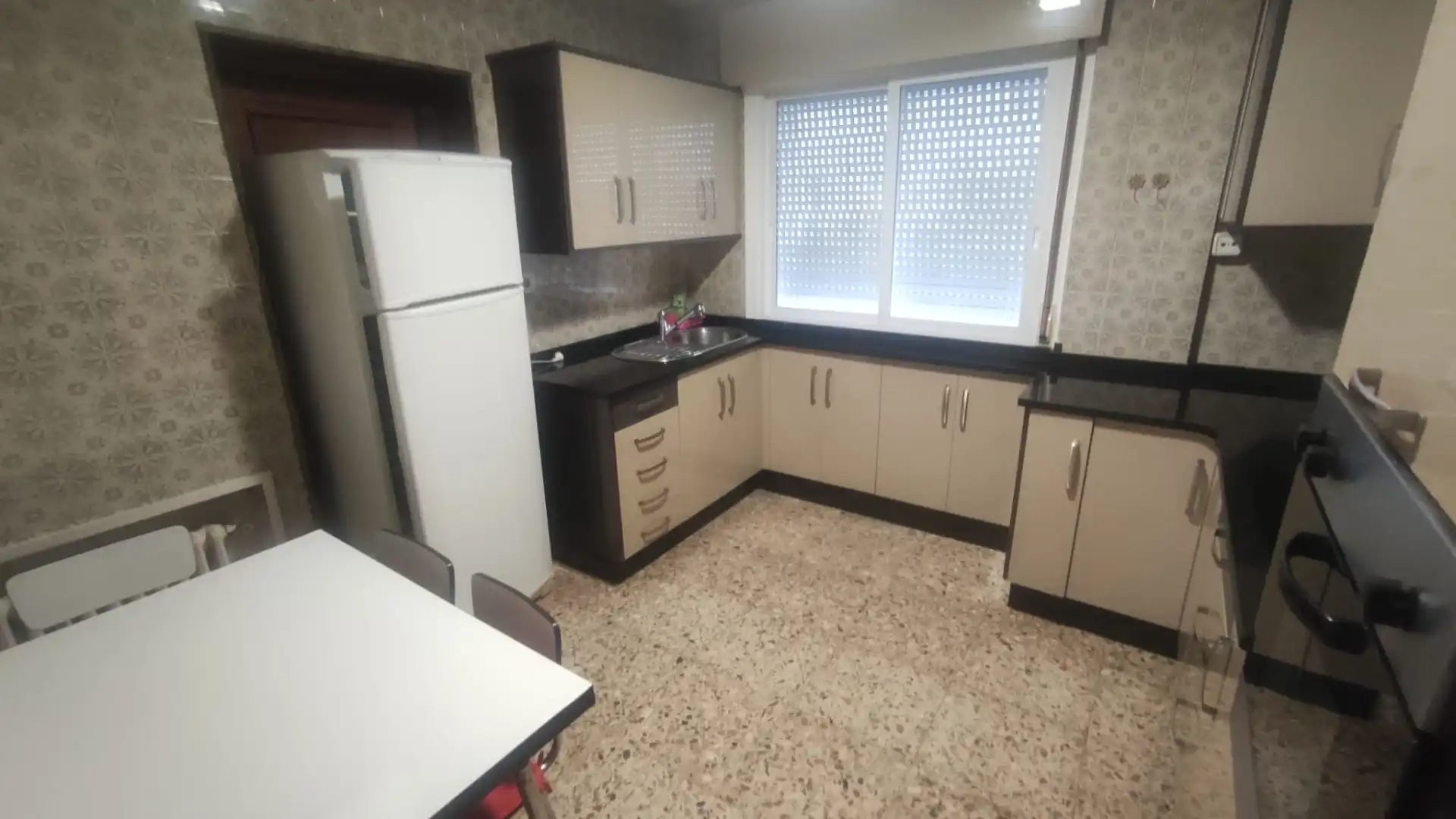 Kitchen of Flat for share in Ourense Capital   with Heating, Terrace and Furnished