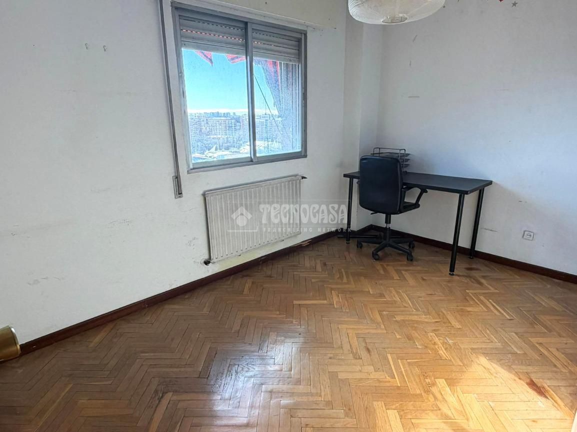 Habitación de Piso en venta en  Madrid Capital con Calefacción, Parquet y Trastero