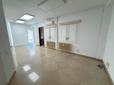 Büro mit Balkon zur Miete in Rambla de Ferran 52