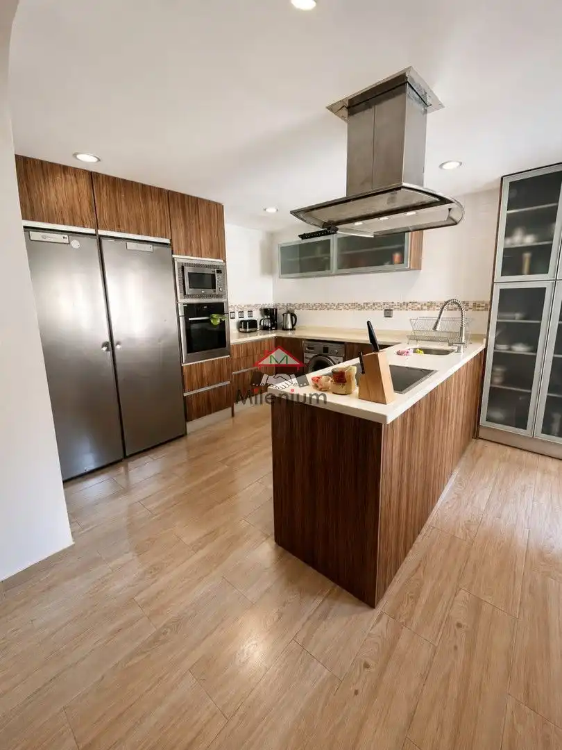 Cocina de Casa o chalet en venta en Algeciras con Aire acondicionado, Jardín privado y Terraza