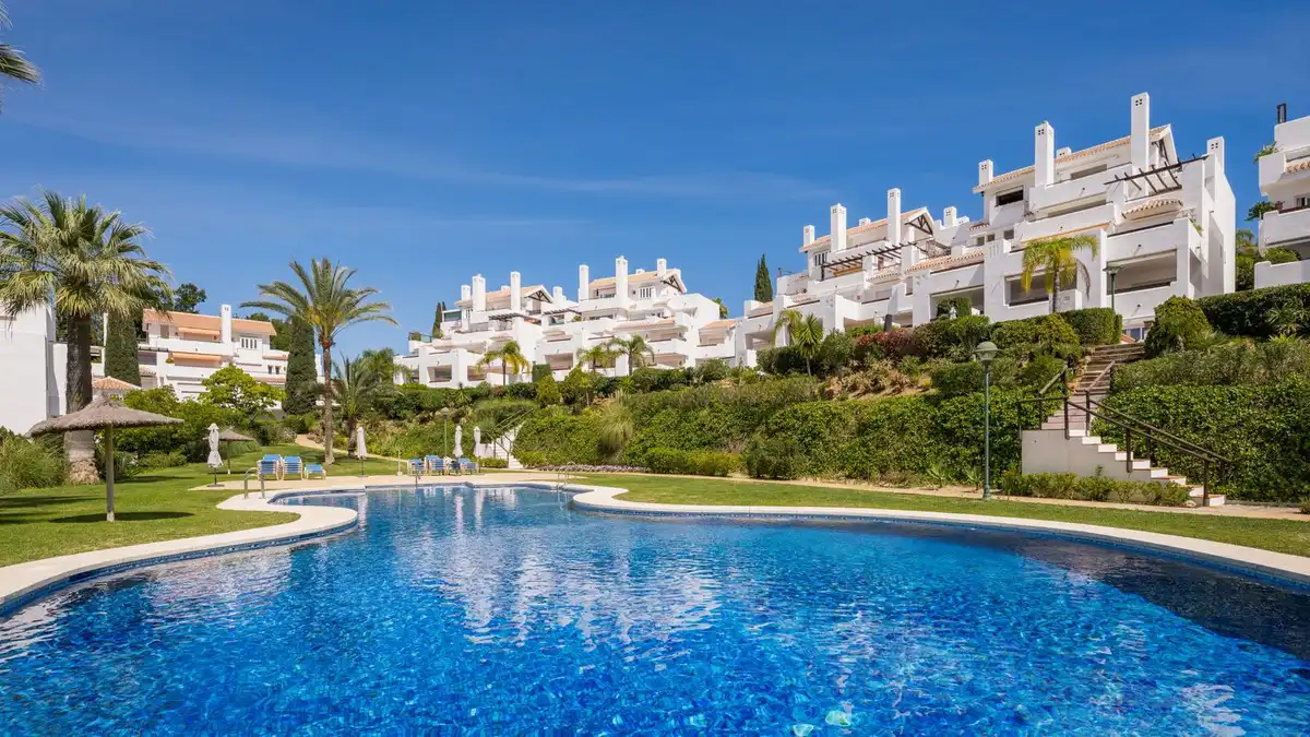 Habitatge amb piscina en venda a Río Real - Los Monteros, imagen 4