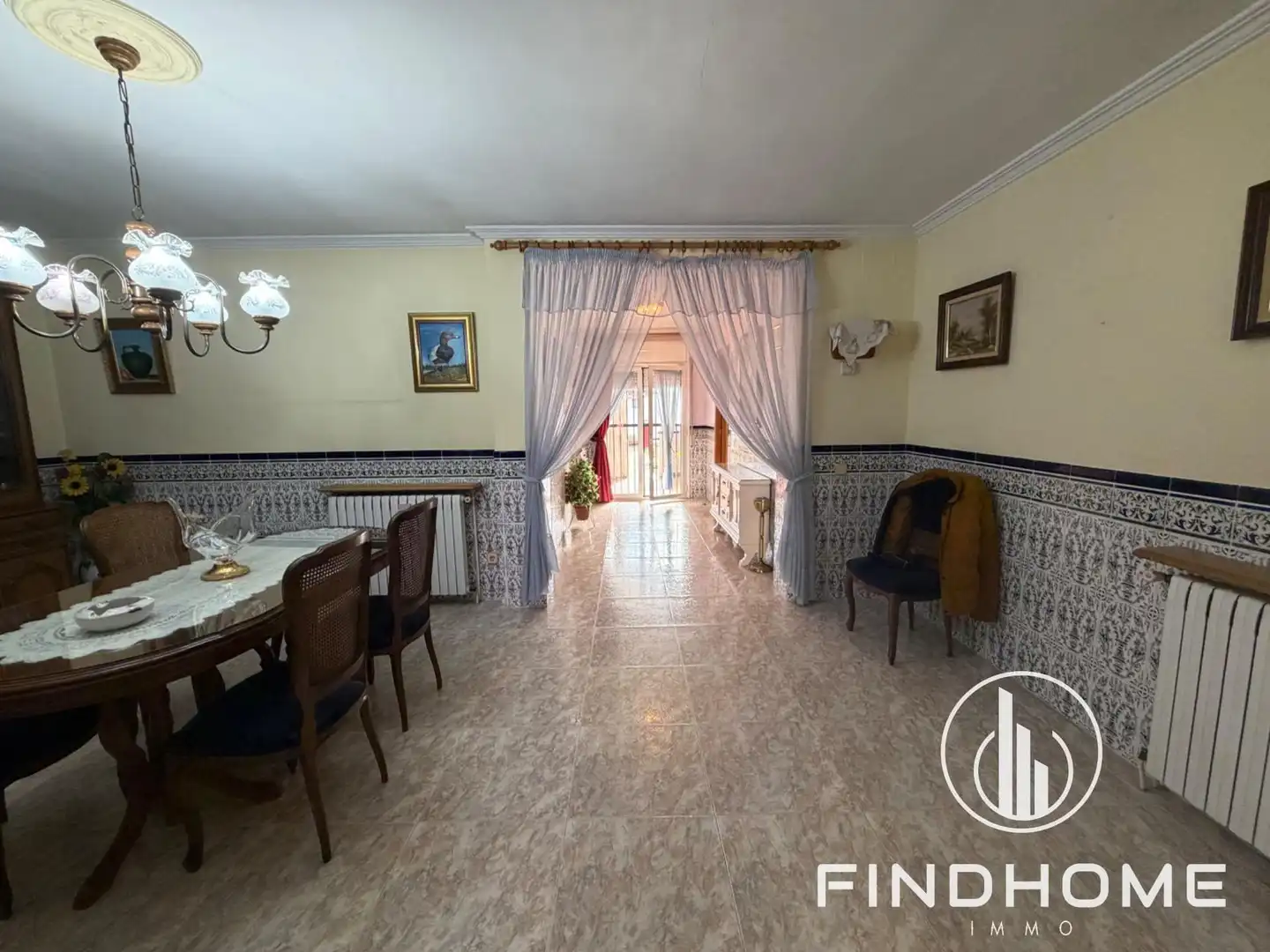 Haus oder Chalet zum Verkauf in Olot mit Privatgarten, Abstellraum und Möbliert