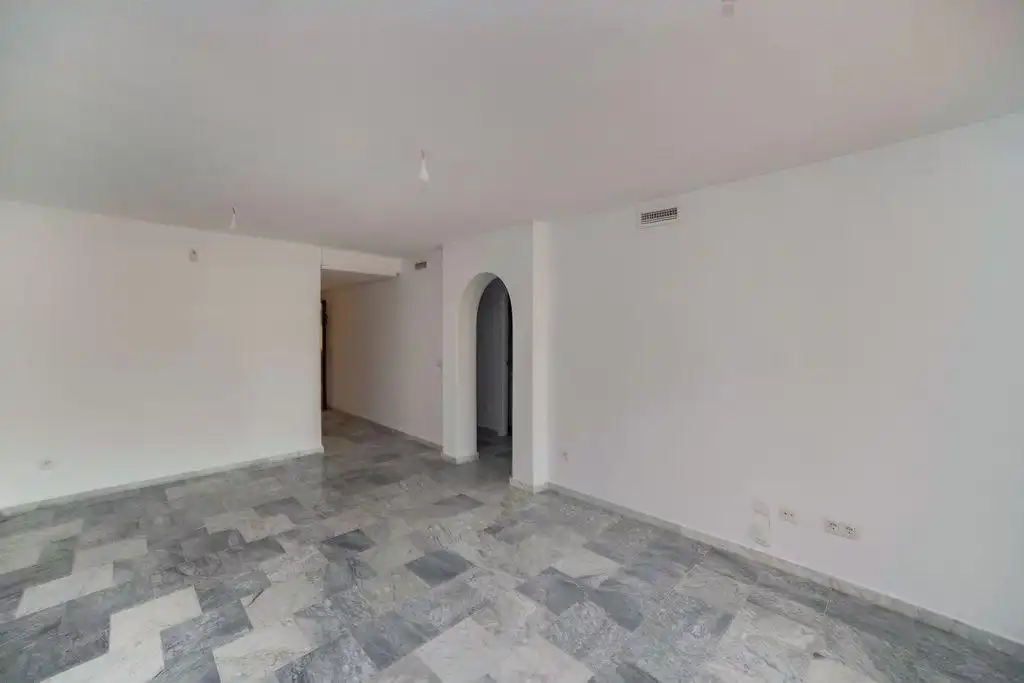 Flat with pool for sale in Mascarat, imagen 4