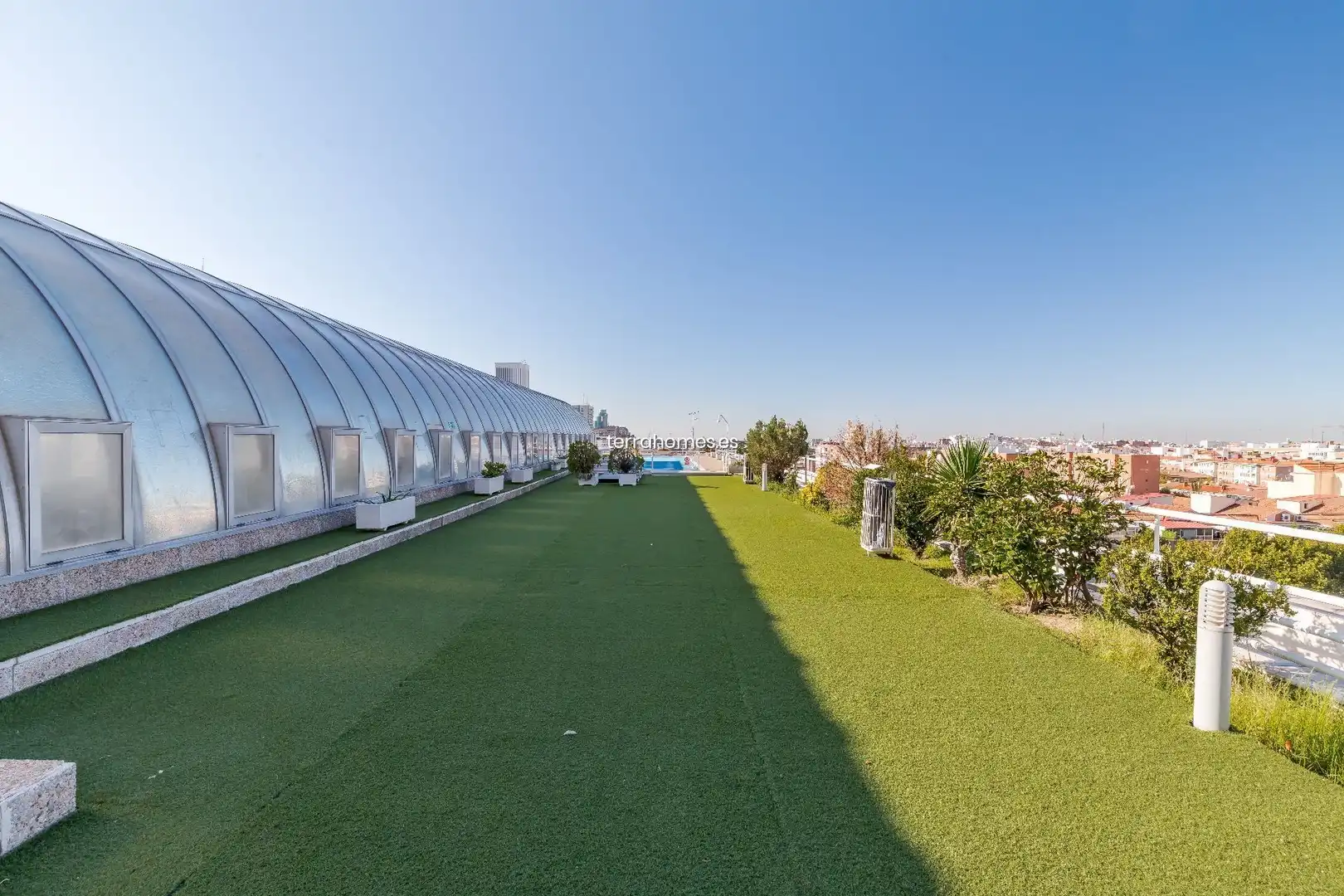 Terrassa de Dúplex de lloguer en Madrid amb Aire condicionat, Calefacció i Moblat