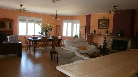 CHALET EN TOBARRA