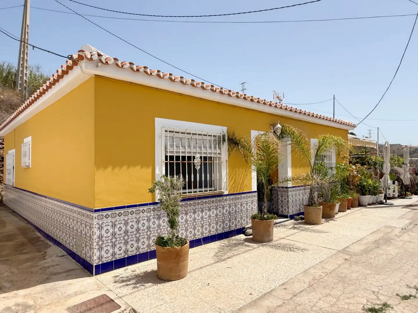 House with garden for sale in Lagos, imagen 2