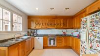 Kitchen of Single-family semi-detached for sale in  Barcelona Capital  with Air Conditioner and Terrace