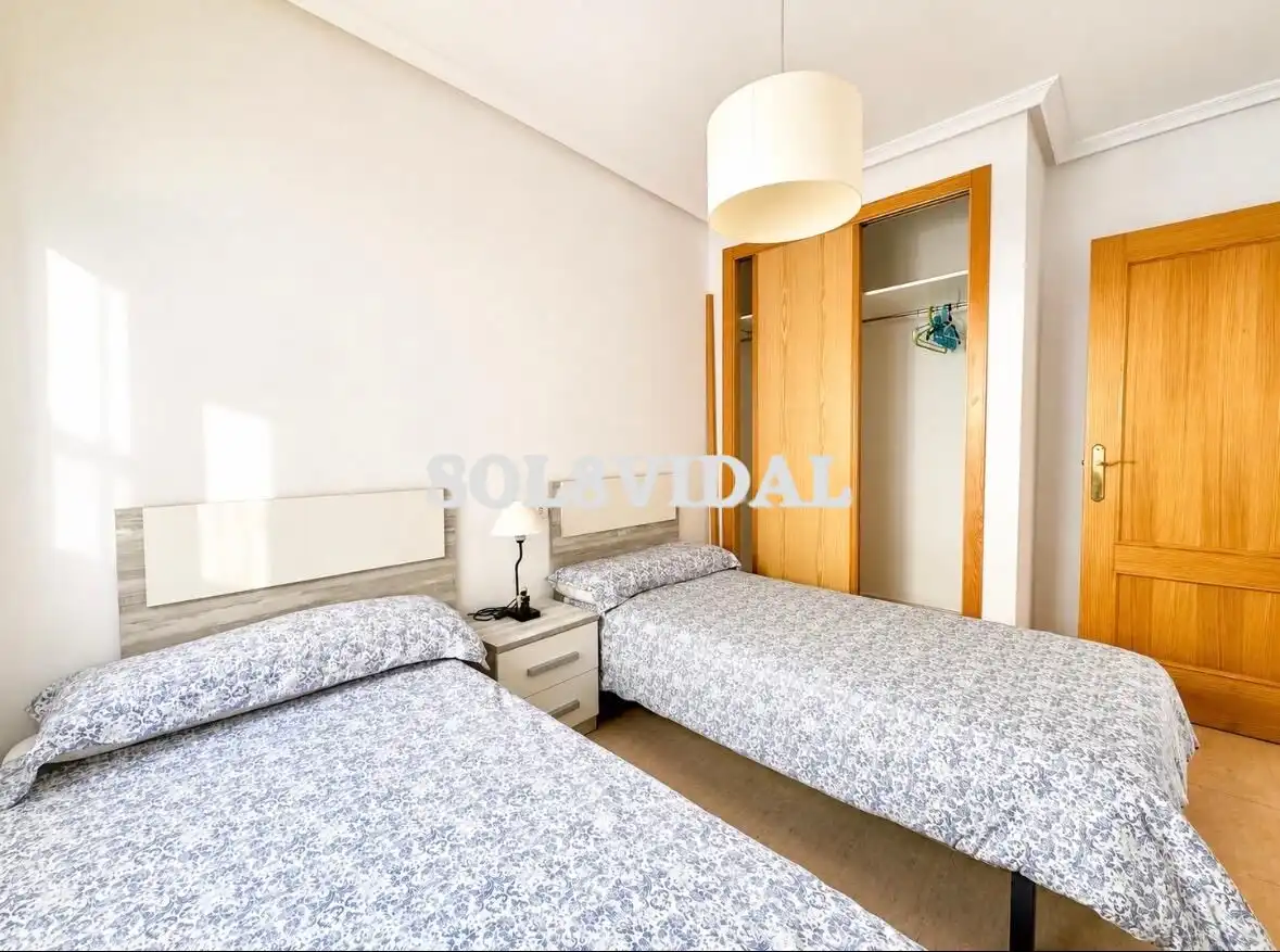 Habitación de Casa o chalet en venta en Murcia con Aire acondicionado, Amueblado y Balcón