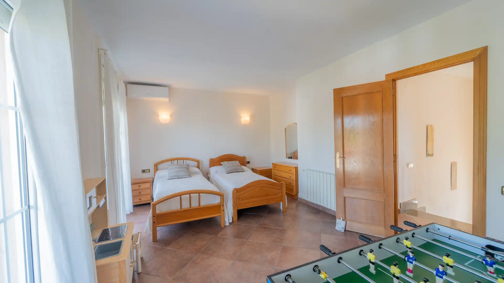 Bedroom of Houses for sale in Pineda de Mar  with Heating, Private garden and Terrace