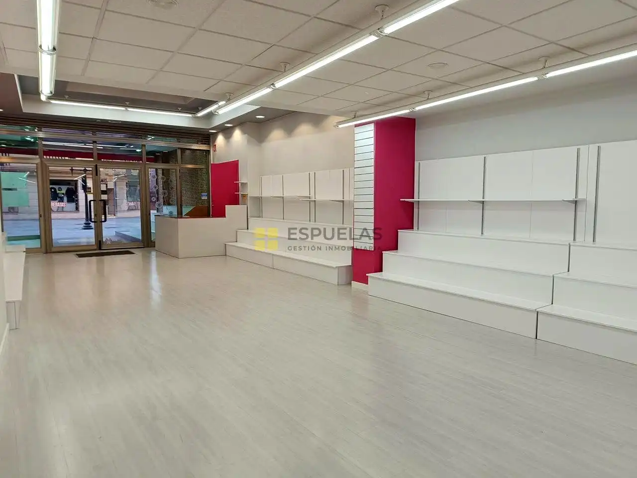 Local commercial à vendre à Calle Juan Carlos I 5, imagen 17