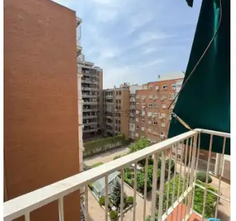 Terrassa de Pis en venda en Madrid amb Calefacció i Terrassa