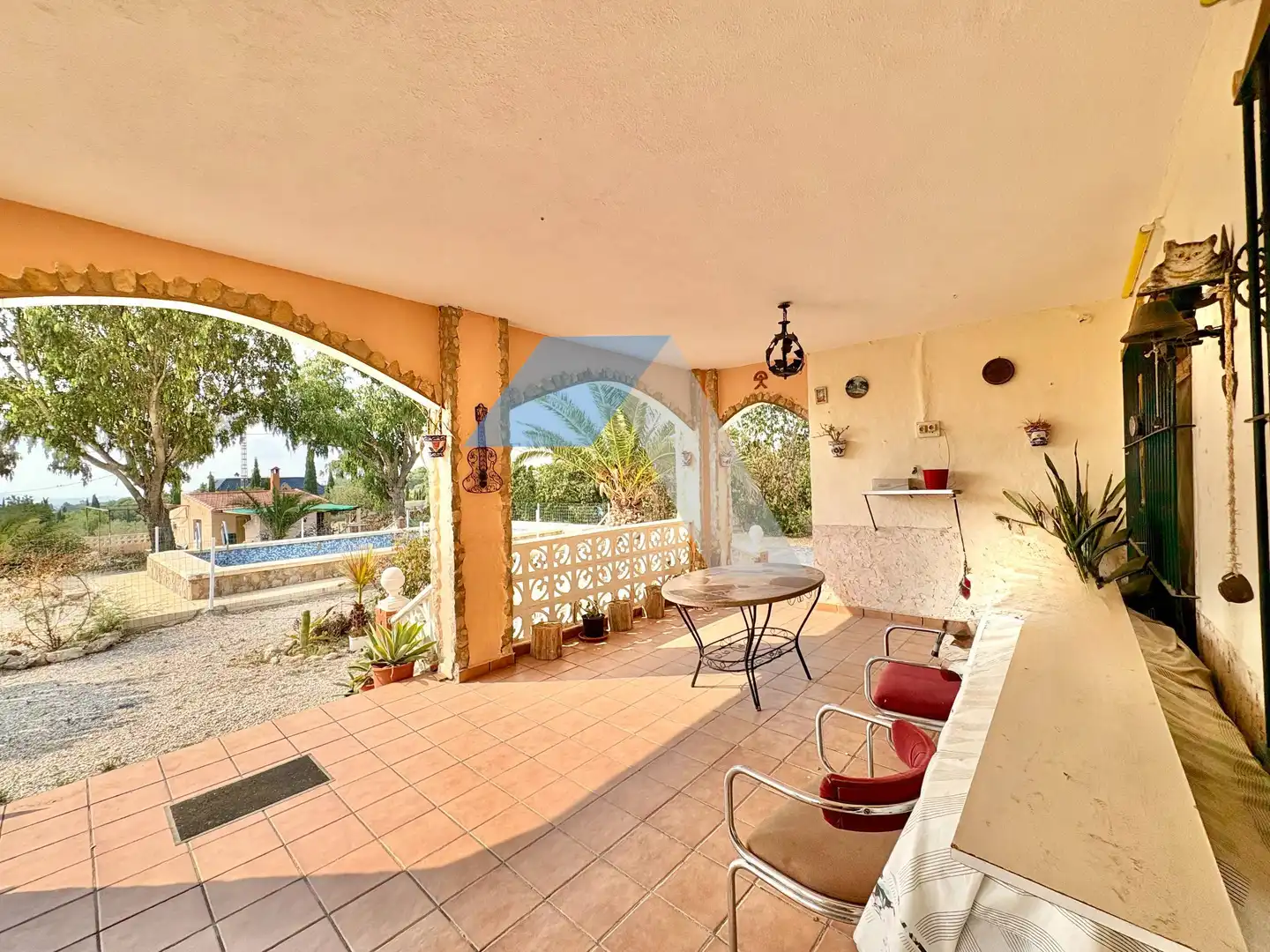 Terrassa de Casa o xalet en venda en Mutxamel amb Jardí privat