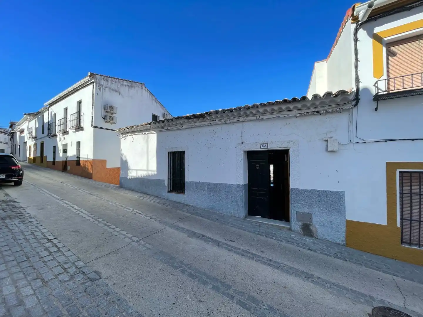 Terraced house for sale in El Castillo de las Guardas