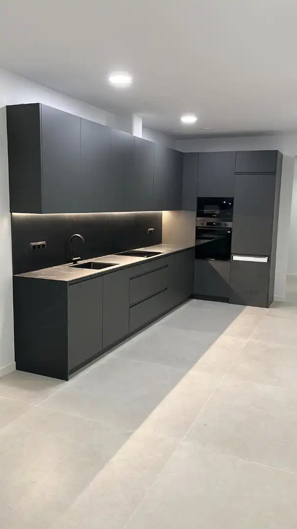Cuina de Planta baixa en venda en Granollers amb Aire condicionat, Calefacció i Forn