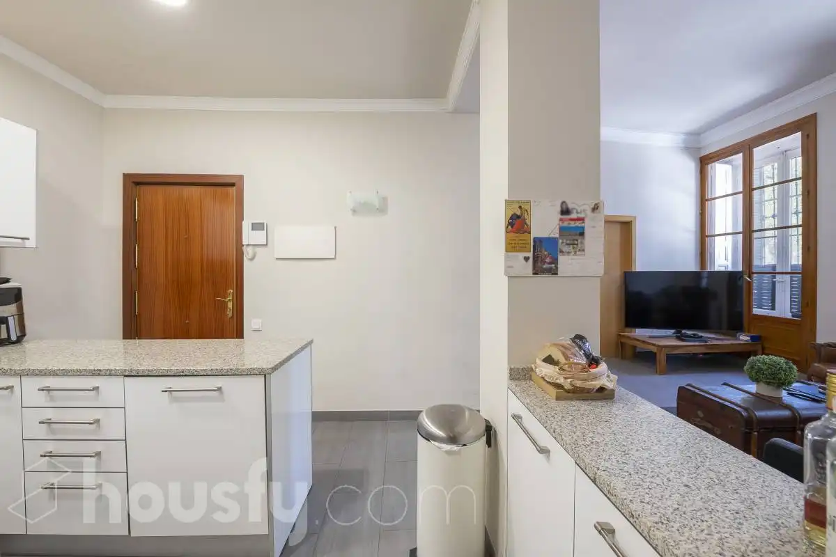 Cuina de Planta baixa de lloguer en Madrid amb Calefacció i Balcó