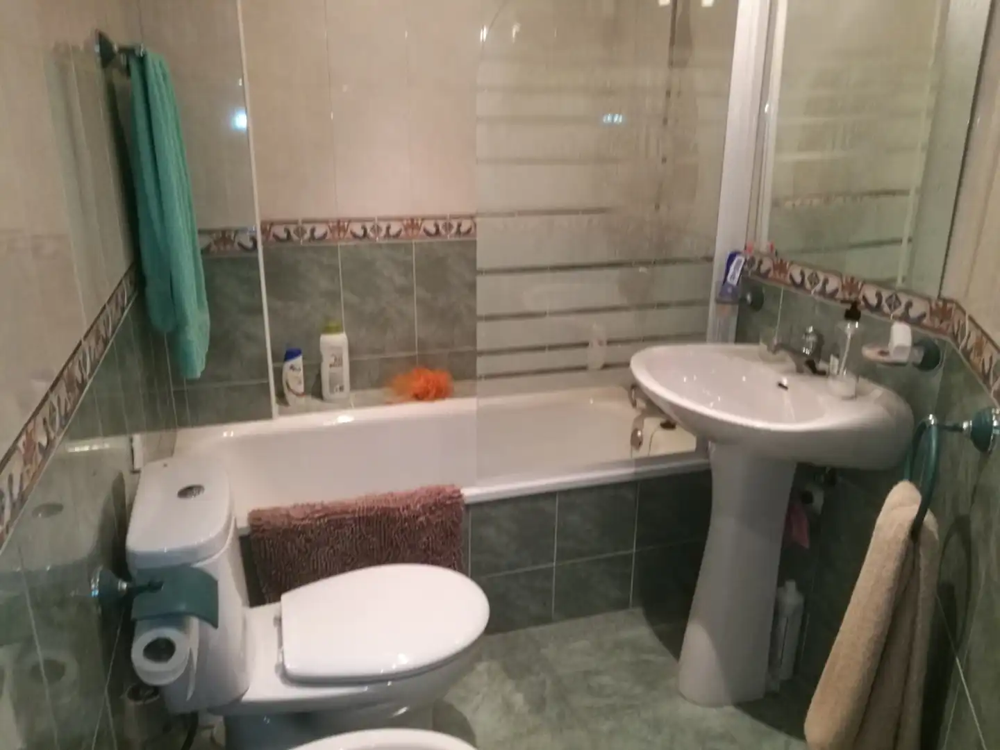 Detached homes for rent in COLOMBIA, Loeches