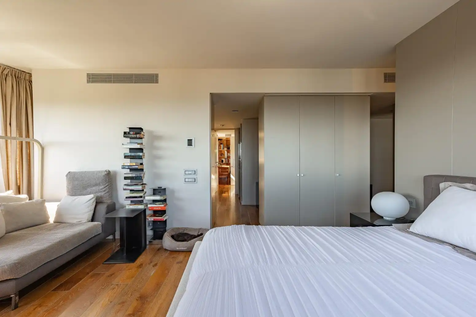 Casa o chalet en venta en Esplugues de Llobregat - Calle PERE BERRUGUETE, Ciutat Diagonal