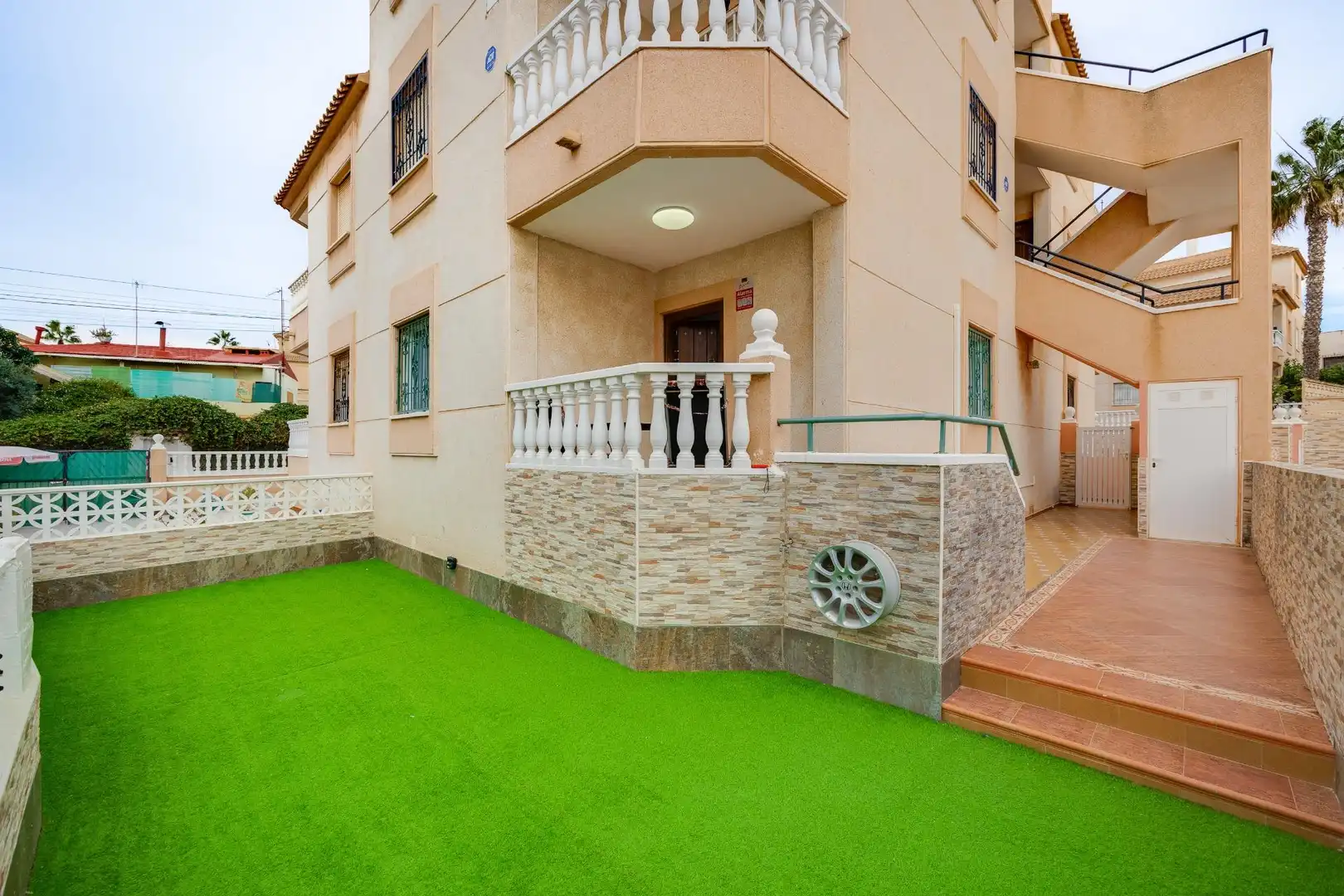 Exterior view of Apartments for sale in Torrevieja  with Air Conditioner, Private garden and Terrace
