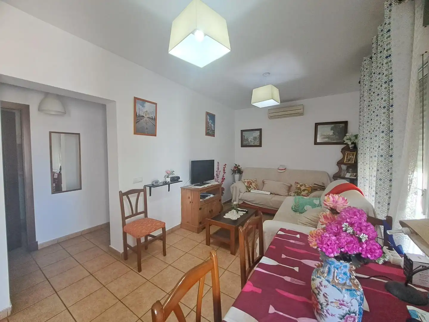 Sala de estar de Casa o chalet en venta en Chiclana de la Frontera con Aire acondicionado, Jardín privado y Trastero
