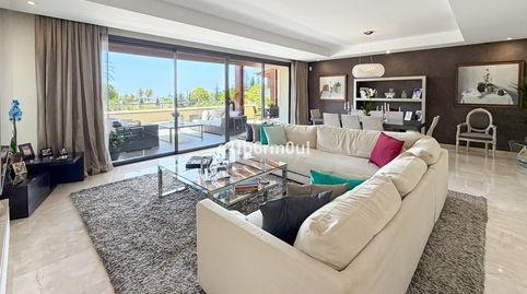 Foto 2 de Piso en venta en La Carolina - Guadalpín, Marbella