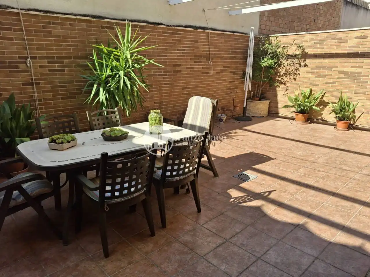 Terraza de Casa o chalet en venta en Jaén con Aire acondicionado, Calefacción y Terraza