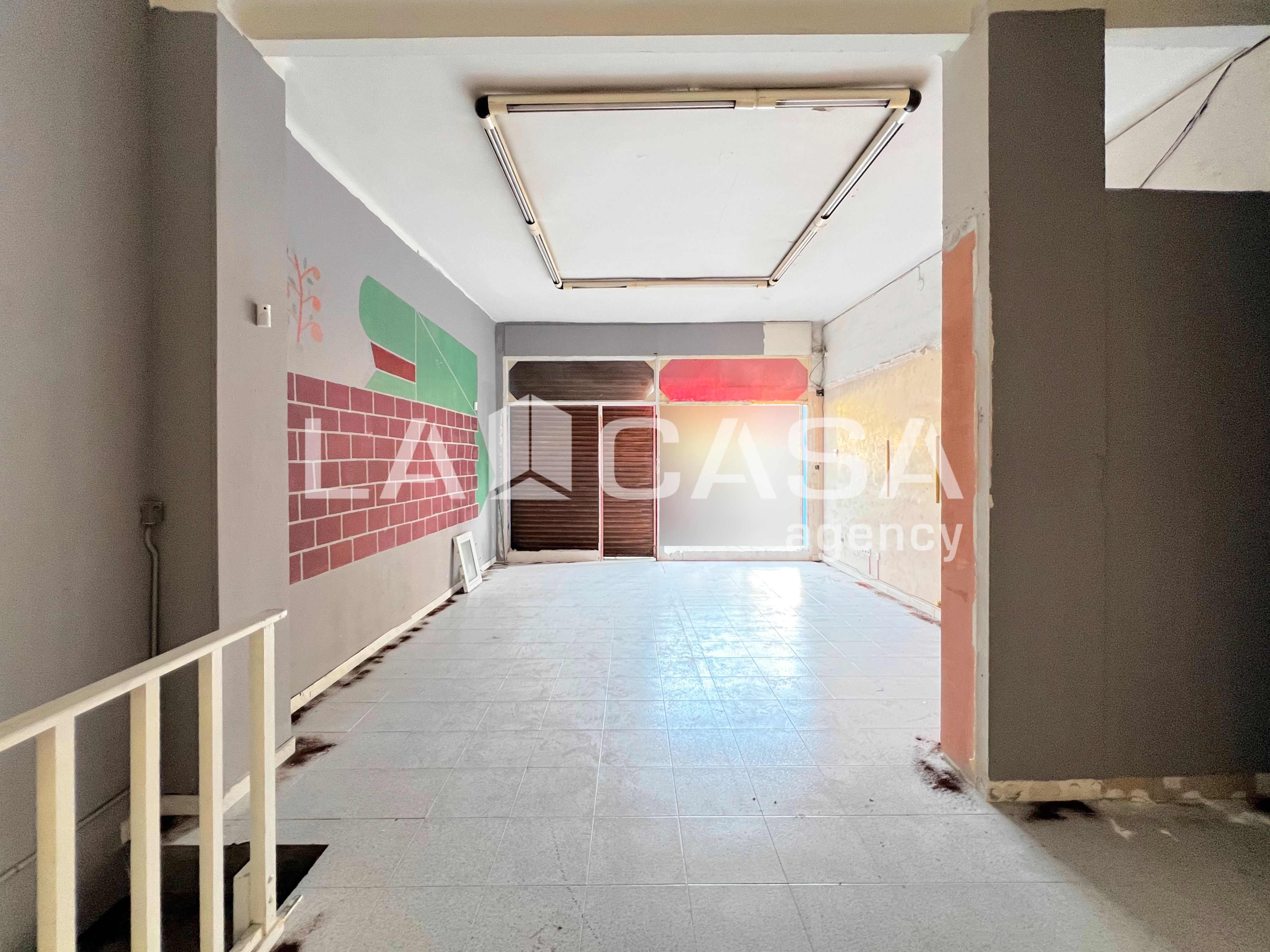 Premises for sale in Badalona