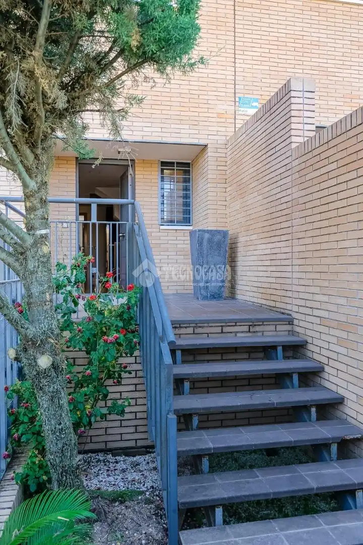 Doppelhaushälfte mit Terrasse zum Verkauf in Urbanización Mediterráneo, imagen 32