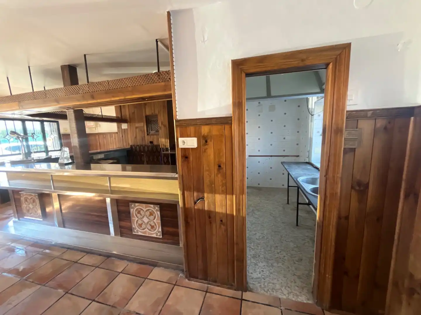 Küche von Geschaftsraum zum Verkauf in Ronda mit Terrasse