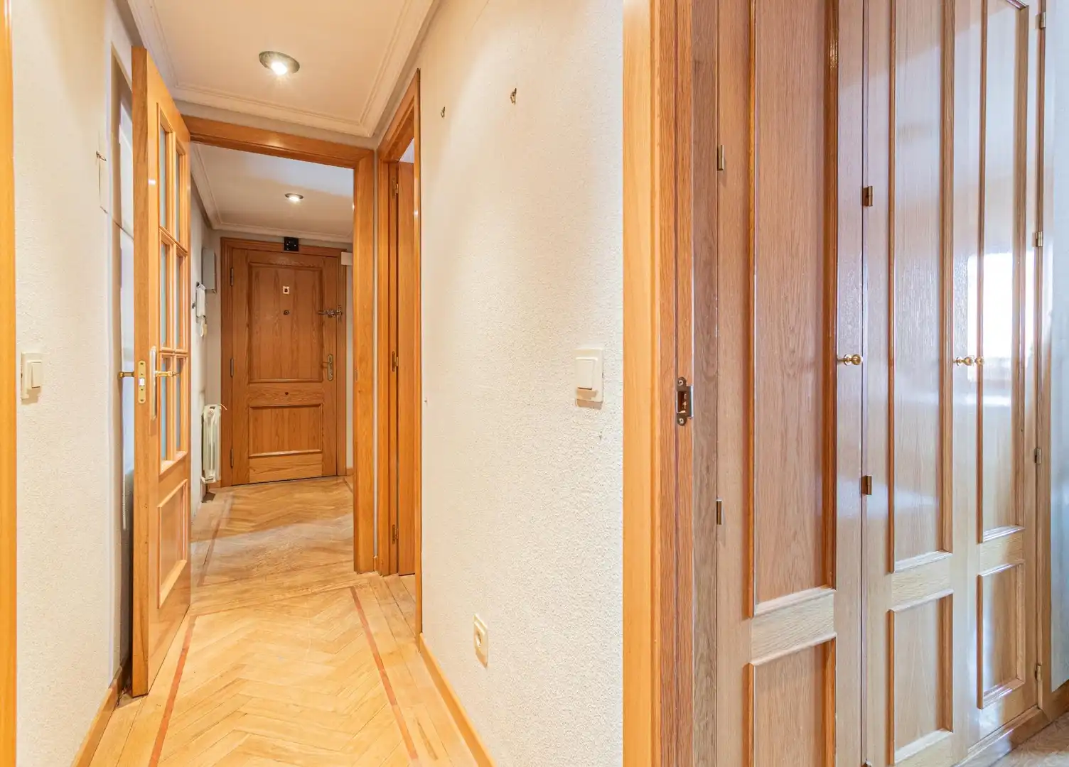 Flat for sale in CGDOR DIEGO VALDERRABANO, Media Legua
