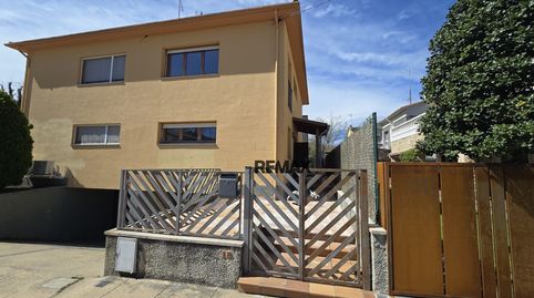 Foto 2 de Casa o xalet en venda a Calle Cl Isaac Albeniz, Olot, Girona