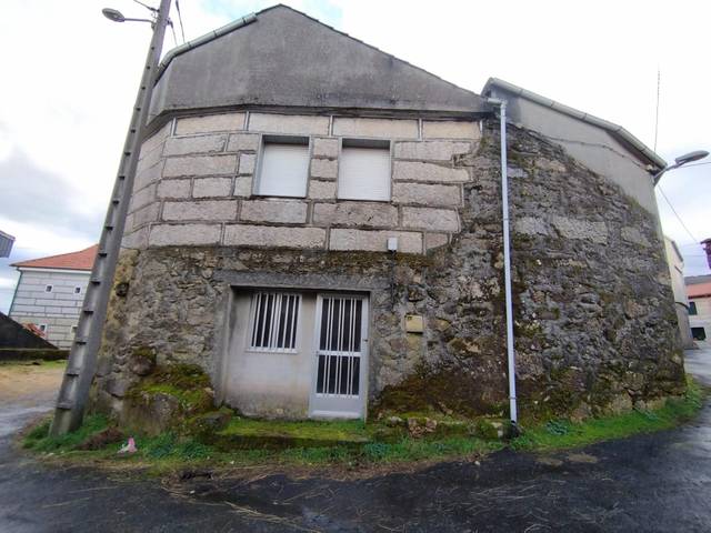 Casa-chalet en Venta en Muíños