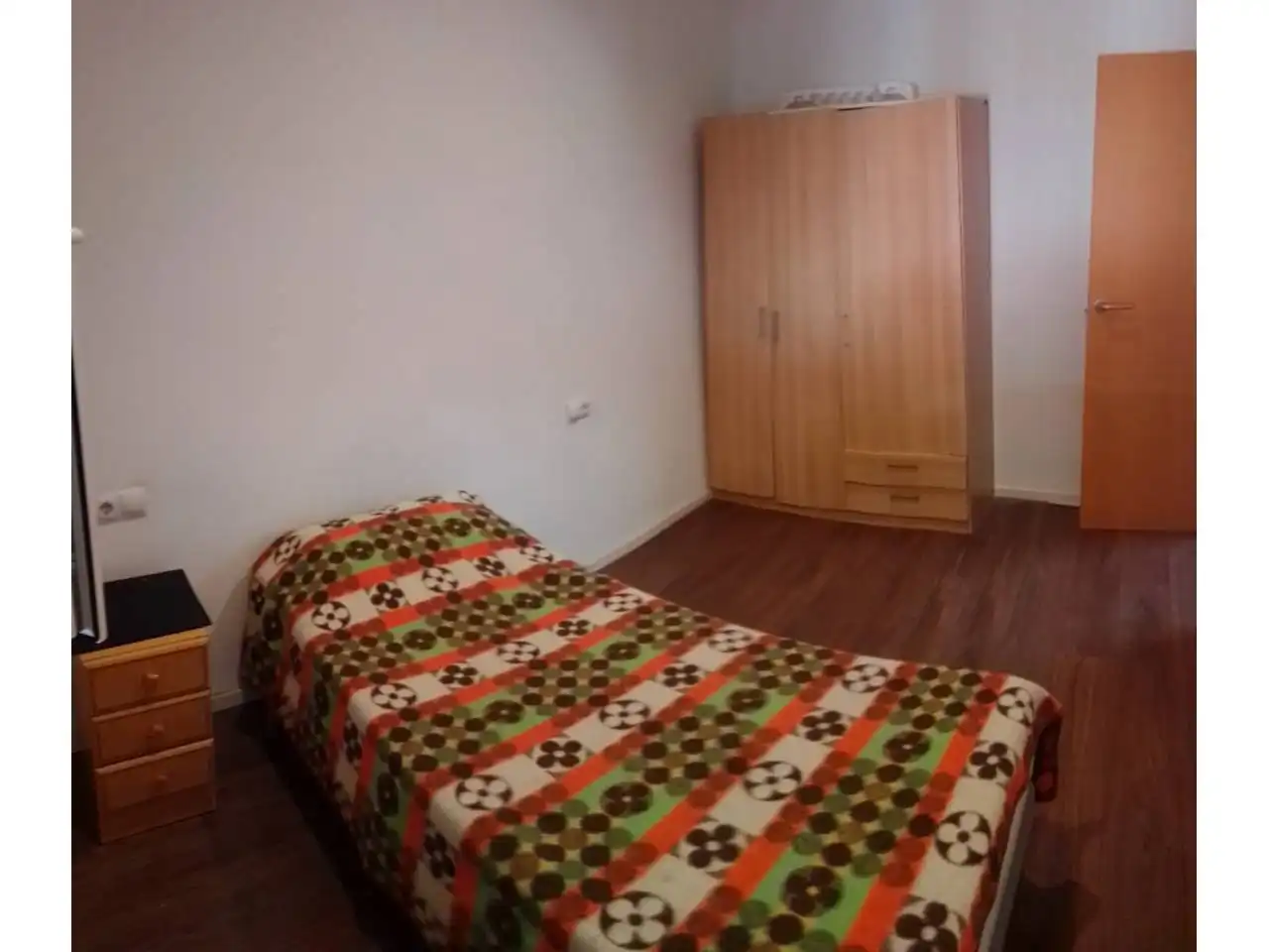 Bedroom of Flat for sale in Manresa  with Heating, Parquet flooring and Balcony