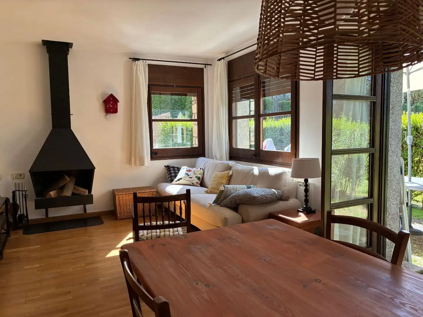 Wohnzimmer von Wohnungen zur Miete in Llívia mit Terrasse