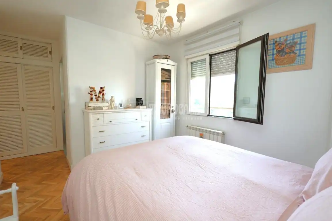 Habitación de Piso en venta en Madrid con Aire acondicionado y Calefacción