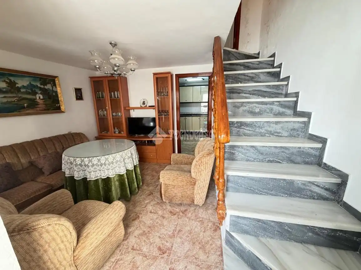 Casa bifamiliare in vendita a Martos, imagen 3