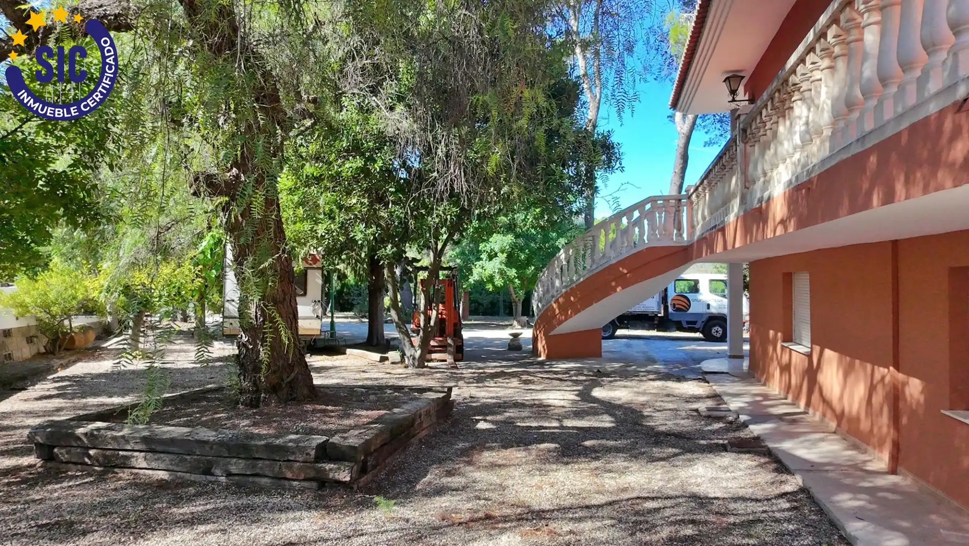 Aparcament de Casa o xalet en venda en Xàtiva amb Aire condicionat, Calefacció i Jardí privat