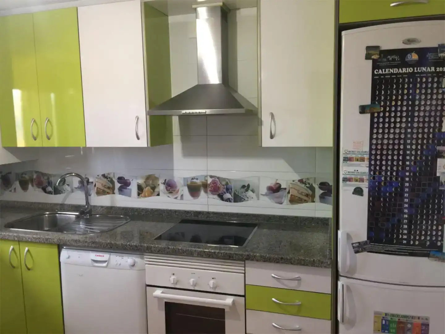 Cocina de Ático en venta en El Torno  con Aire acondicionado, Trastero y Balcón