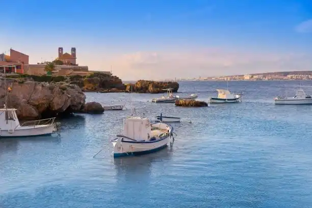 Vista exterior de Residencial en venta en Alicante / Alacant