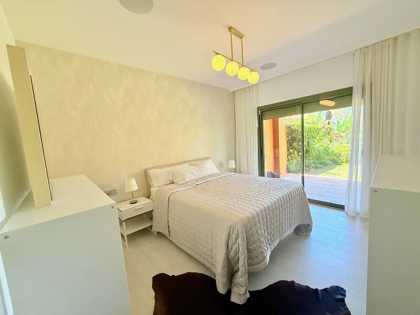 Bedroom of Ground floor for rent in Estepona  with Private garden, Terrace and Swimming Pool