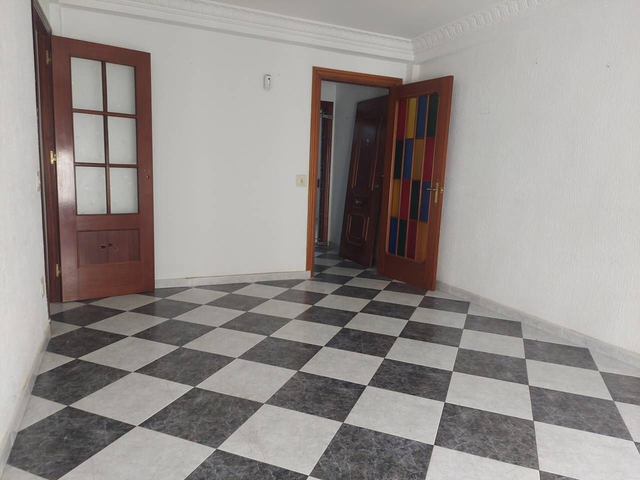 Flat for sale in Algodonales, Chapín - Campus Universitario - Navinco