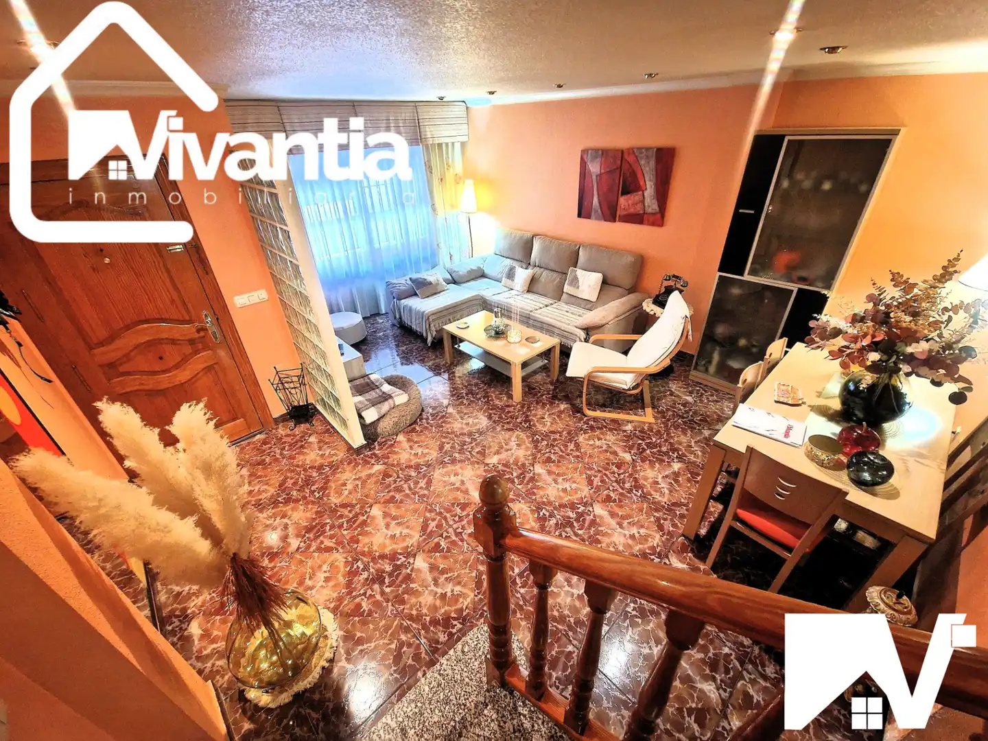 Vista exterior de Dúplex en venta en Lorca con Calefacción, Terraza y Trastero